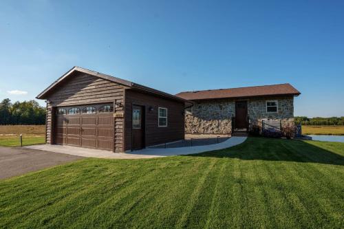 Stone Cottage - Beach/Hot Tub/Arcade/Massage Chair - image 8