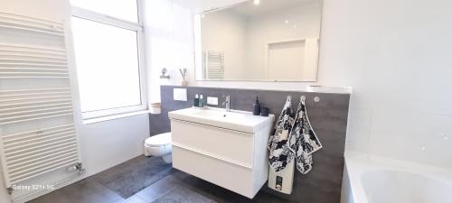 Cosy Living Apartment-120qm-fast wifi-free parking, Hannover (fotografie 9)