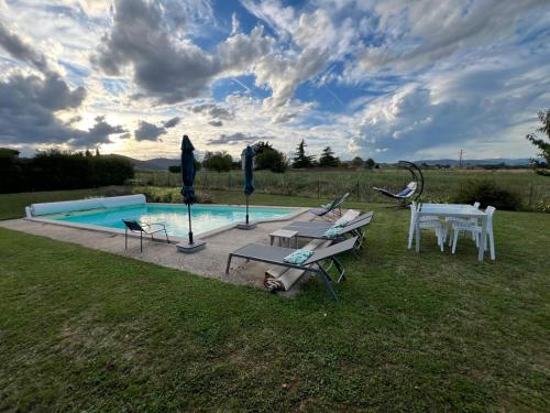 Les Iris in Saint-Julien (Rhone-Alpes)
