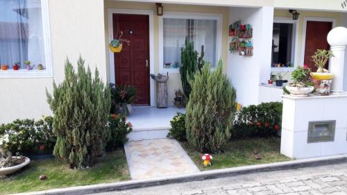 Casa em condomínio com piscina e churrasqueira (Casa em condominio com piscina e churrasqueira) in Fazendinha