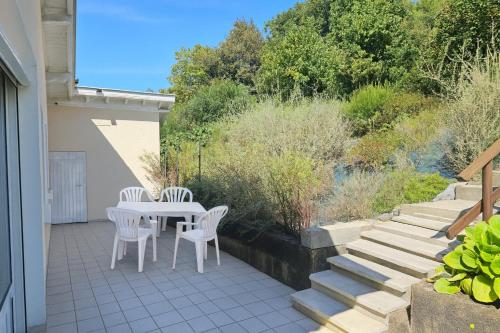 Maison confortable avec 3 chambres et jardin clos, idéale familles et curistes à Salies-de-Béarn (Maison confortable avec 3 chambres et jardin clos, ideale familles et curistes a Salies-de-Bearn) in Salies-de-Bearn