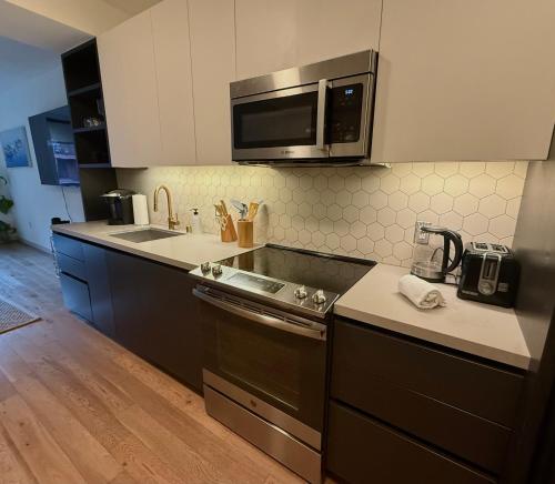 Hollywood Luxury Apartment, Pool Views I Fitness Center I Free Parking!, Los Angeles (foto 6)