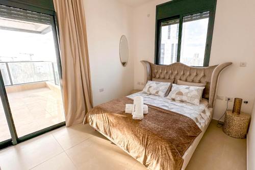 Sky26 Mini Penthouse with Private Pool and Sea View in บัท ยัม