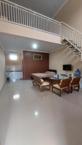 Family Guest House 4