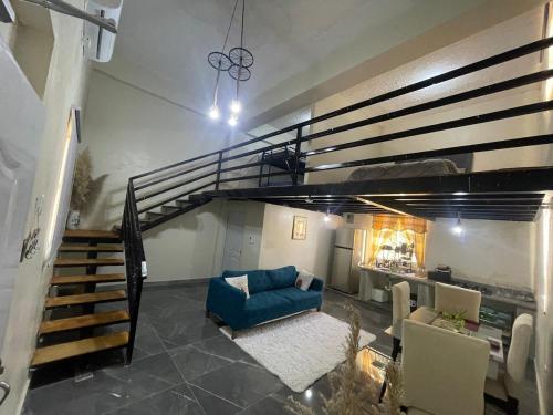 . Lofts R&L