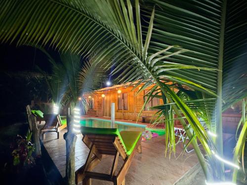 Casa Bambú, casa playera