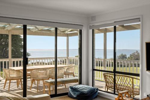 Casa Blanca Ventnor Beach in Ventnor