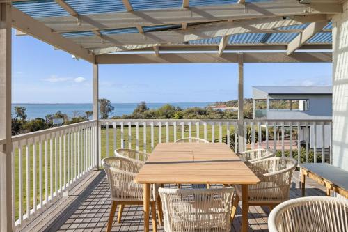Casa Blanca Ventnor Beach in Ventnor