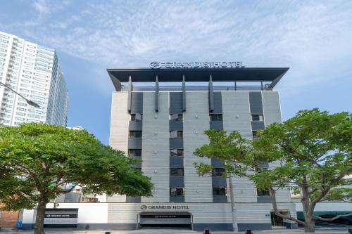 プサン 그랜디스 호텔 문현 ホテル プール