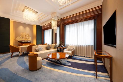 Ocean Hotel in Kanton