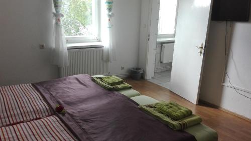 Hotel Alte Schule Trogen 1.4km von Feilitzsch entfernt