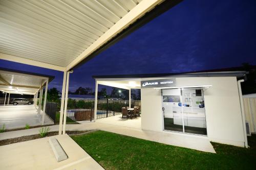 Middlemount Oaks Middlemount Suites 4-Star Hotel amenity