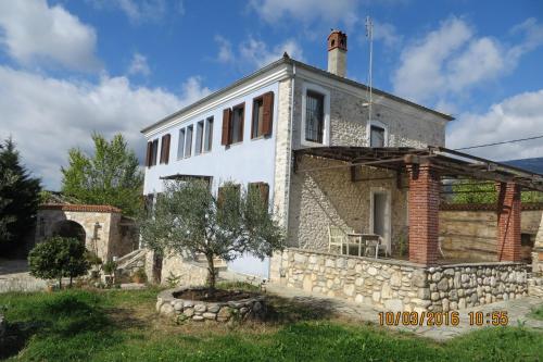 Exterior view, Kokkymelon in Toxotes Xanthis