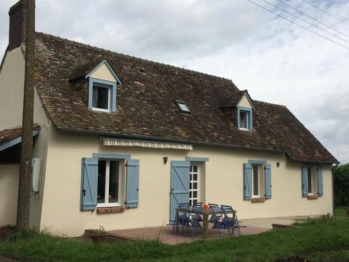 Fleur House gîte à louer Outillé