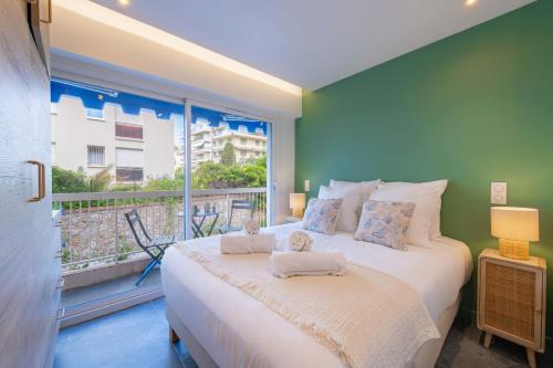 1-Br Apartment Quiet Setting Near City Center in ปวงต์ ครัวเซต