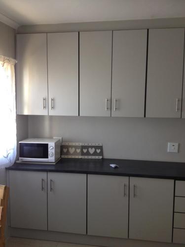 Dapur, Jessma Bed and Breakfast in Teluk Walvis