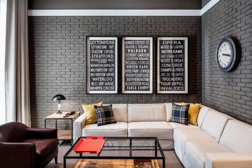 Midtown Apartments - main image