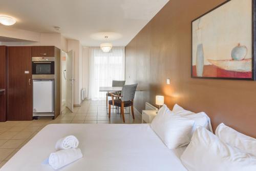 Residhotel Toulouse Centre - image 8