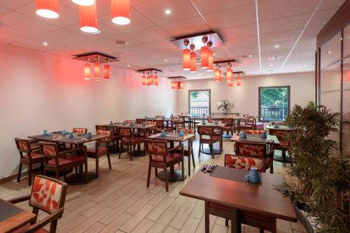 Ételek és italok, Residhotel Toulouse Centre near Garonne