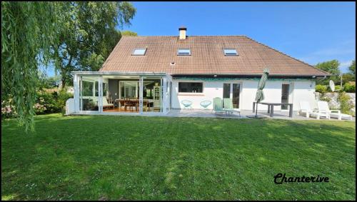 Echappée belle à la campagne avec piscine (Echappee belle a la campagne avec piscine) in Cormont