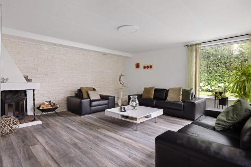 Comfortable & spacious villa near Stockholm city, Stockholm (photo 4)