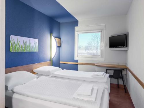 ibis budget Duesseldorf Hilden - image 2