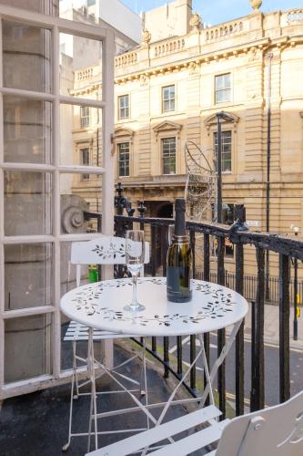 Special apartment with balconies - in the very heart of Leeds, Лидс (фото 7)