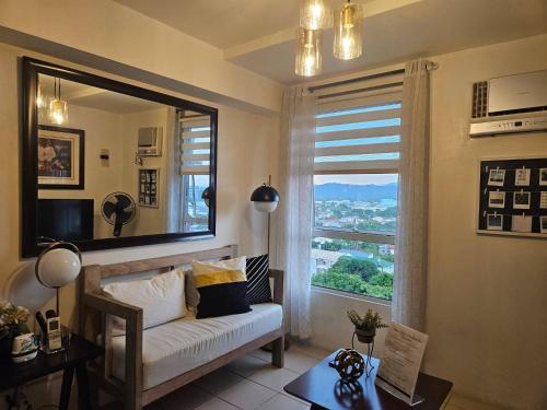 Cozy 3-Bedroom Family Condo, Manila