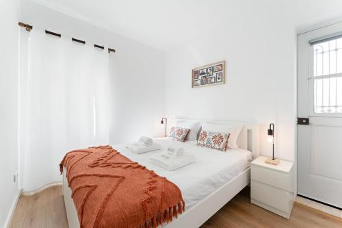 GuestReady - Rosemary's lovely home with a garden, Porto (zdjęcie 3)