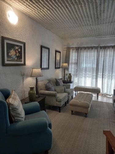 Oppi Kus 35 Seafront in Gansbaai