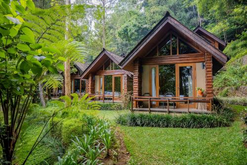 Exterior view, Taman Wisata Bougenville in Soreang