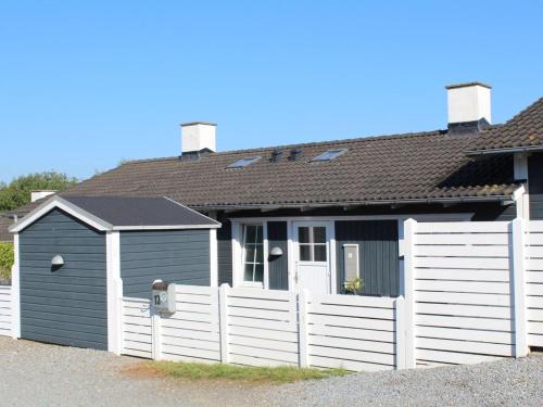 Holiday Home Marga - 400m from the sea by Interhome in โอเบนโร