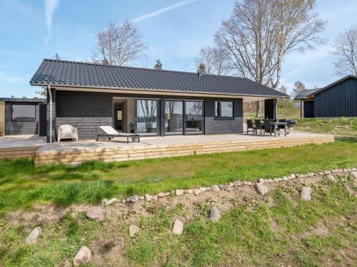  Holiday Home Haley - 150m from the sea by Interhome in Millinge