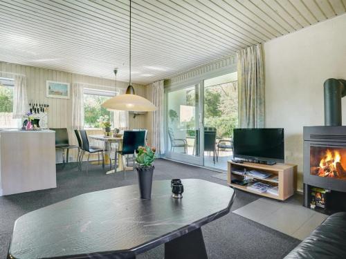 Holiday Home Suni - 400m from the sea by Interhome in Middelfart