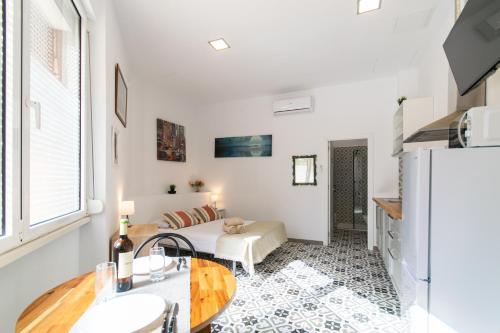 INT Studio totalmente equipado, 15' de BCN centro 8' playa