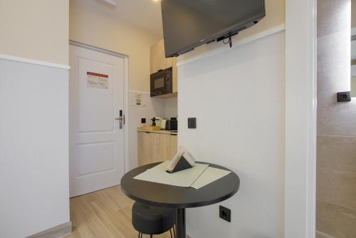 Dobo Madrid CV93