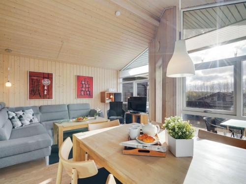 Holiday Home Sointu - 250m from the sea by Interhome in Dagelokke