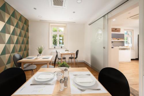 อาหารและเครื่องดื่ม, Hotel CampusZwei Komfortable Doppelzimmer & Apartments mit Kuche Zentral in Ludwigsburg ideal fur Bu in ลุดวิจส์บูร์ก