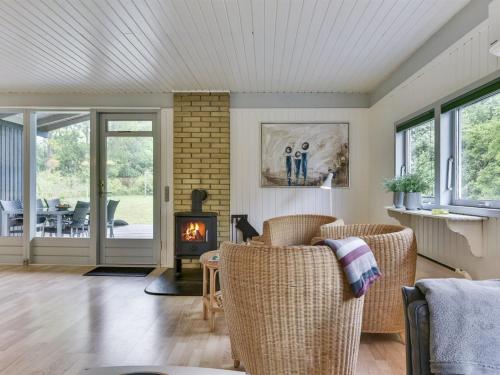 Holiday Home Hasti - 700m from the sea by Interhome in Stoense Udflyttere