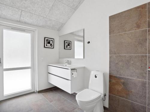 Holiday Home Helina - 180m from the sea by Interhome in Kelstrup