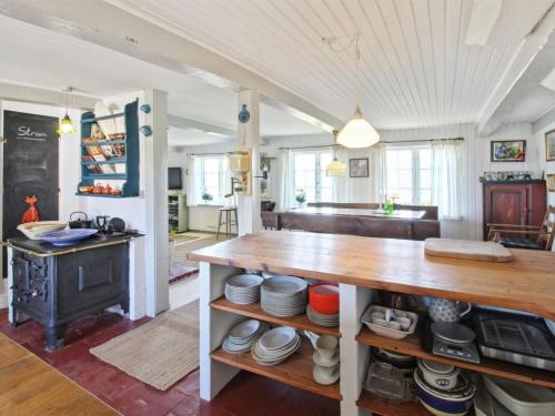 Holiday Home Clausina - 600m from the sea by Interhome in Osterende Ballum