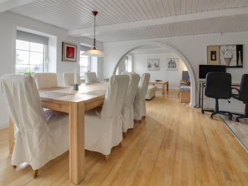 Holiday Home Lokke - 19km from the sea by Interhome