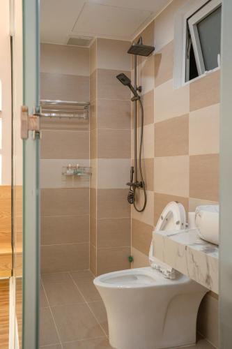 Tom's Homestay 2 - image 3
