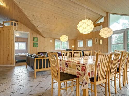  Holiday Home Tyki - 12km from the sea by Interhome in Oksbøl