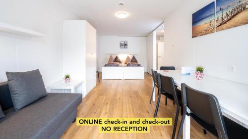 2 bedrooms, 4 beds