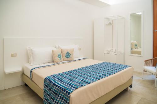 Capri Koral Guest House - Tap to explore photos