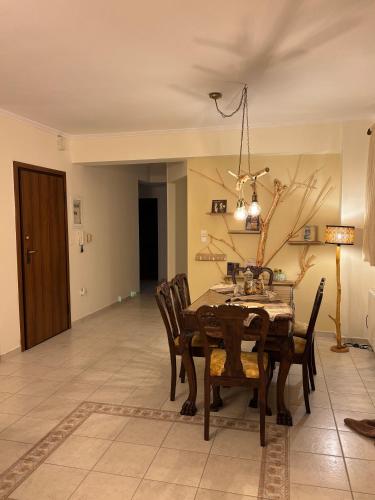 STRAVOS-PLATANOS apartement in Naousa