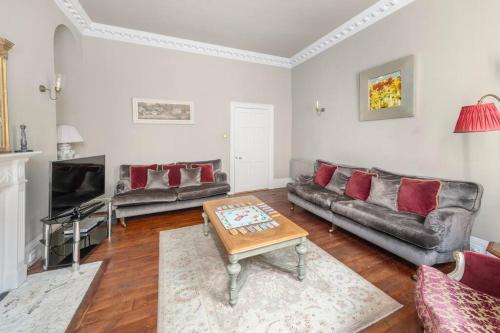 3-bedroom Georgian maisonette, Bath (photo 7)