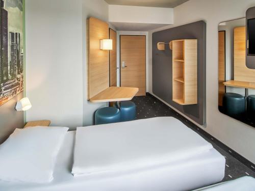 B&B Hotel Frankfurt-West - image 12