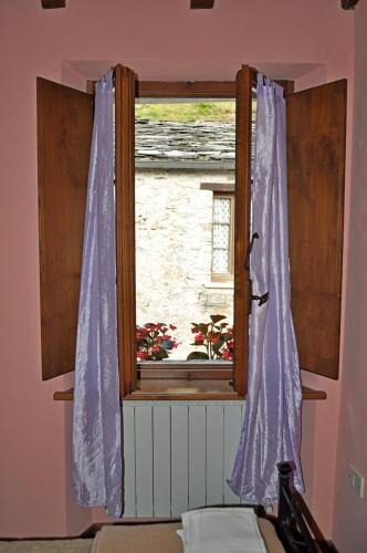 Borgo Isola Santa - image 3